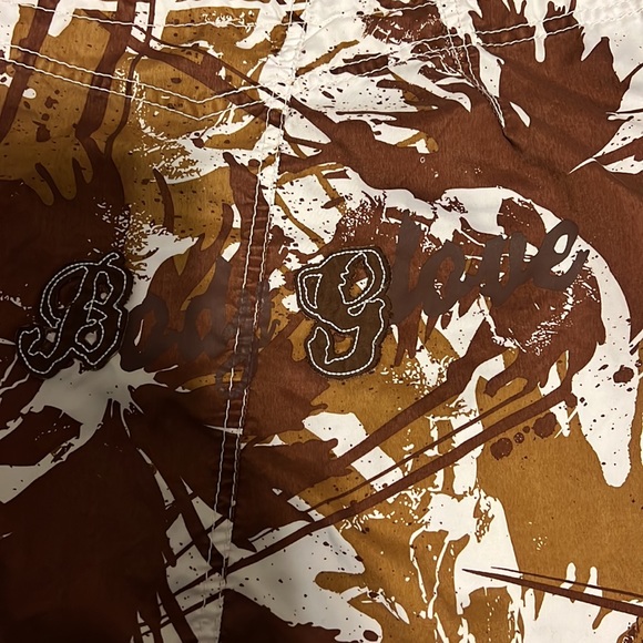 BodyGlove swim Trunks Size 34 Color White and Brown with one Side pocket - Picture 3 of 9